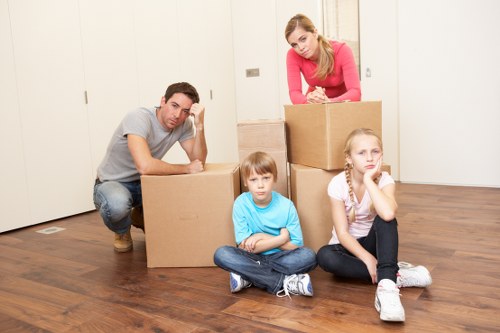Removal van and moving team serving homes and businesses in Islington